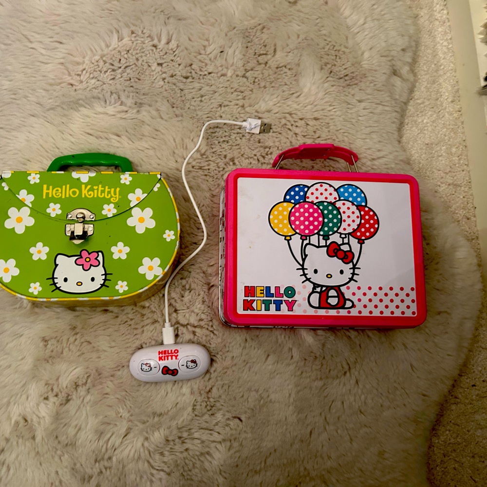 Hello kitty lot - 2 lunch boxes & wireless ear buds